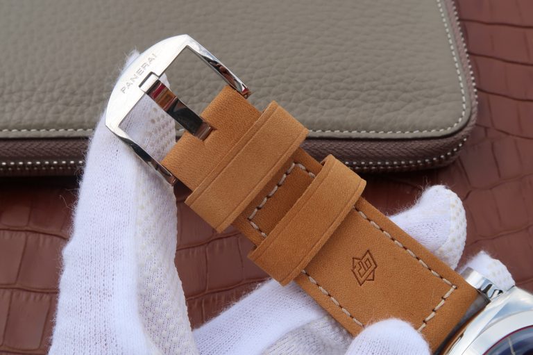 Replica PAM 690 ASSO Brown Leather Strap