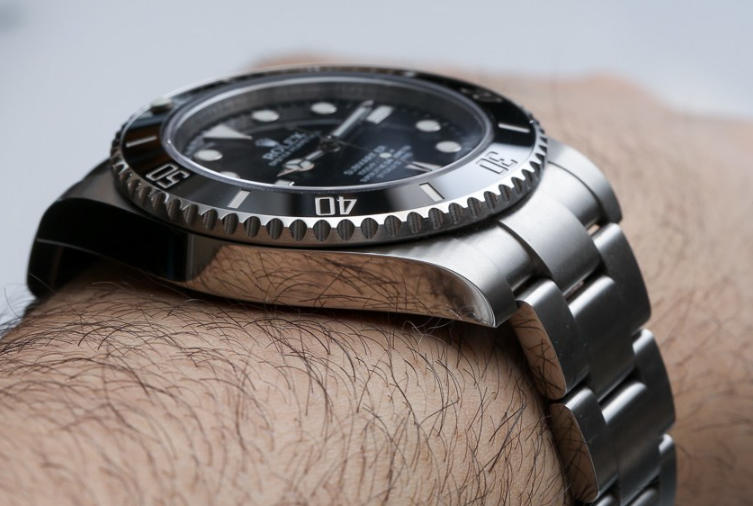Long-Term Watch Review: UK Perfect Replica Rolex Submariner Ref. 114060 Watches